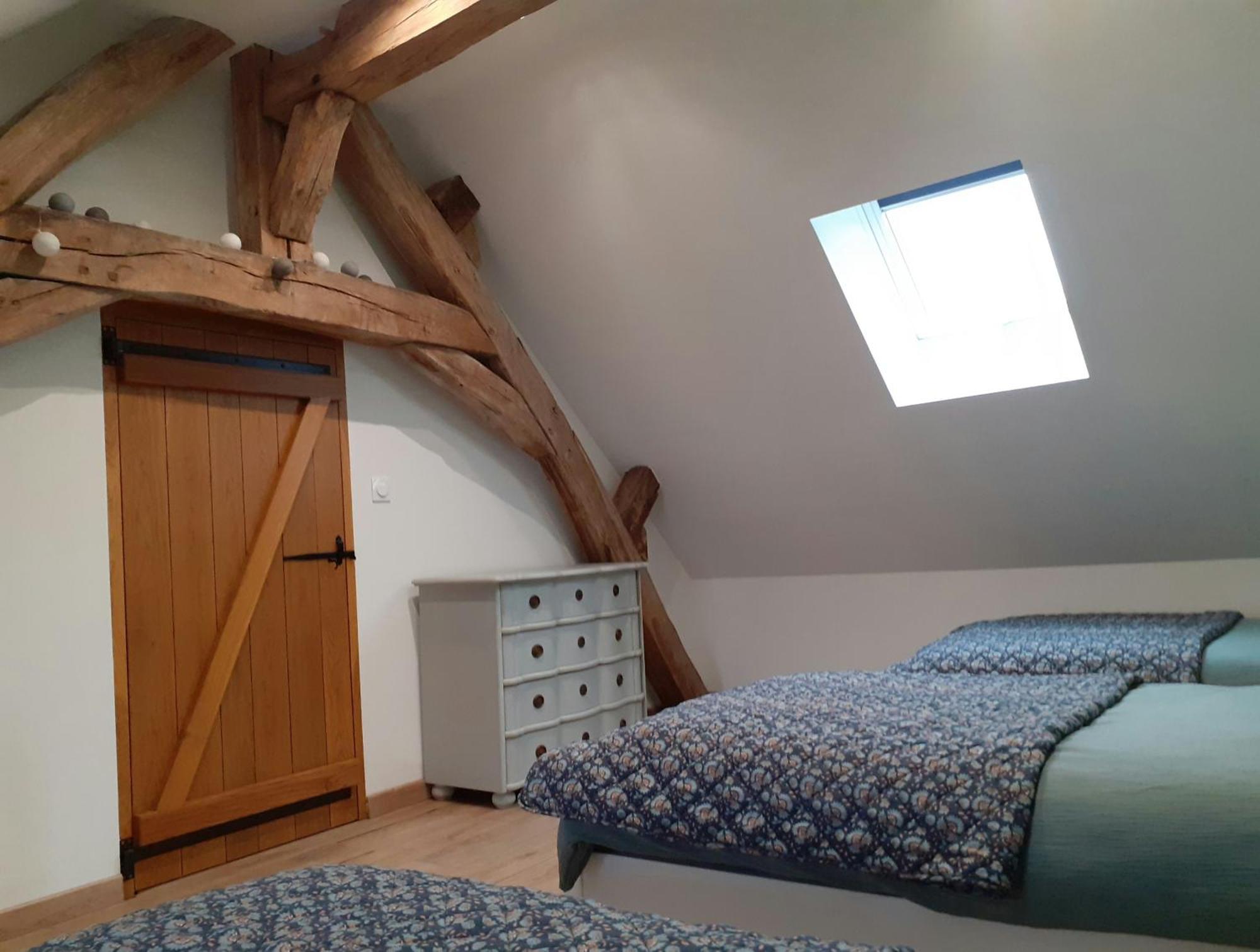 Gite Et Chambre D'Hotes Du Guillot Sainte-Solange Room photo
